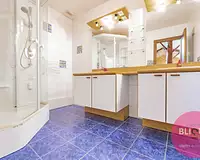Maison, 375 m²