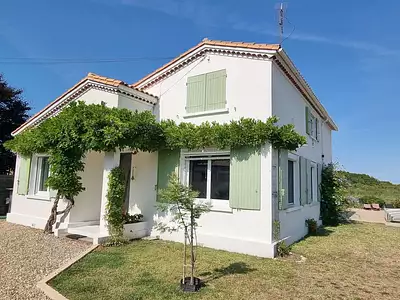 Maison, 155 m²