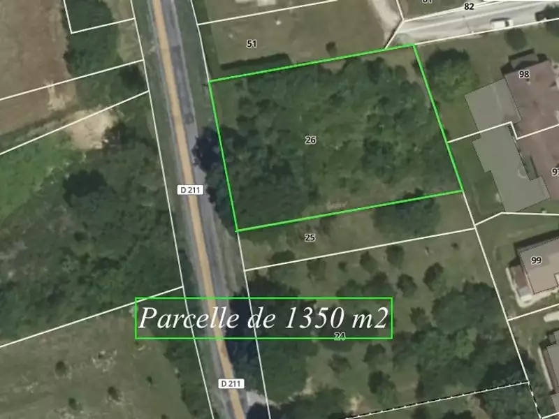 Terrain, 1 350 m²