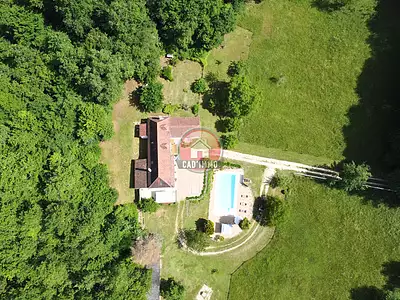 Maison, 207 m²