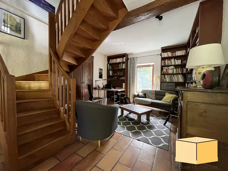Maison, 208,7 m²