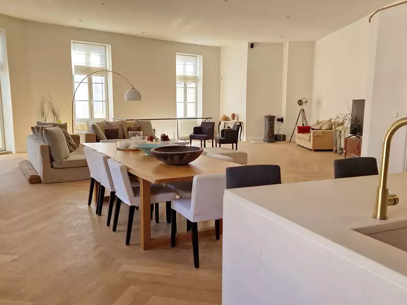 Maison, 241 m²