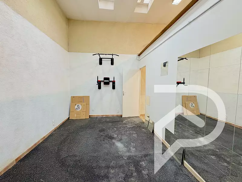 Divers, 120 m²