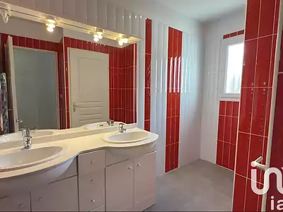 Maison, 115 m²