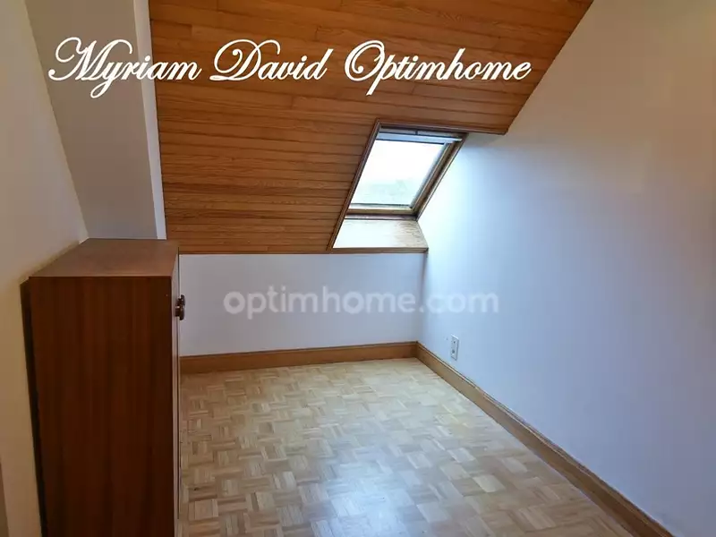 Maison, 252 m²