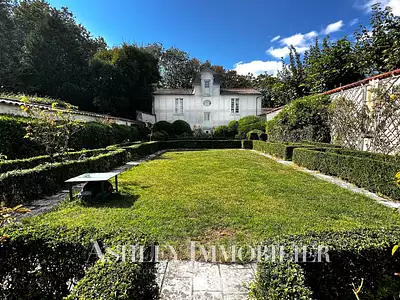 Maison, 426 m²