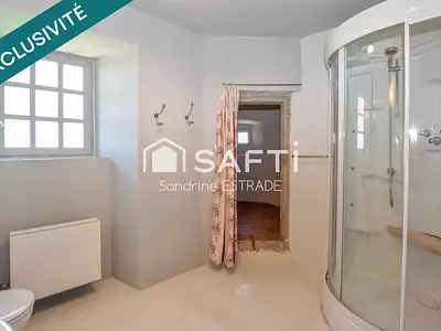 Maison, 296 m²
