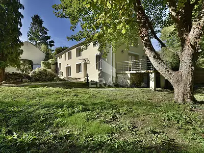 Maison, 192 m²