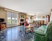 Maison, 221 m²