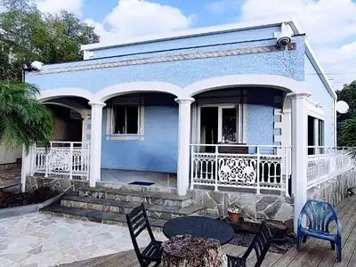 Maison, 200 m²
