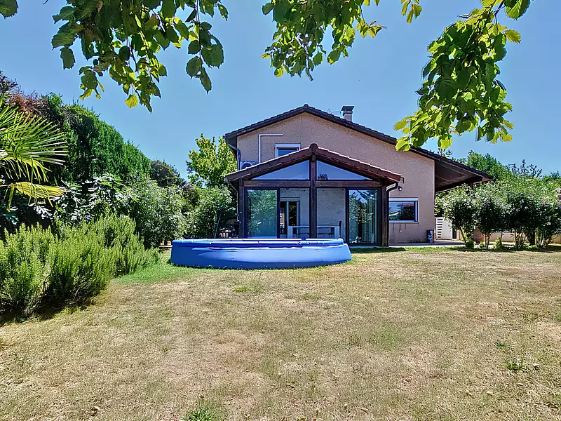 Maison, 202 m²