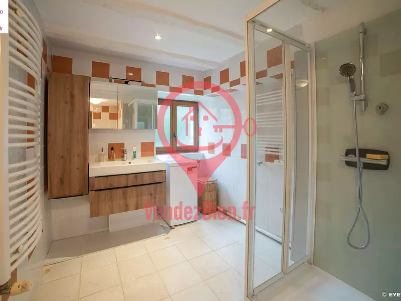 Maison, 120,84 m²
