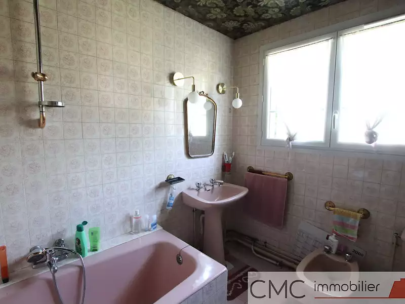 Maison, 236 m²