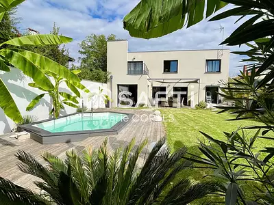 Maison, 114 m²