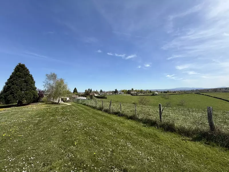 Maison, 240 m²