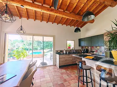 Maison, 138 m²