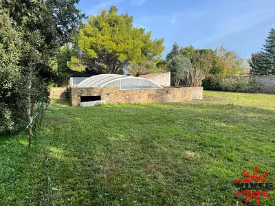 Terrain, 1 050 m²