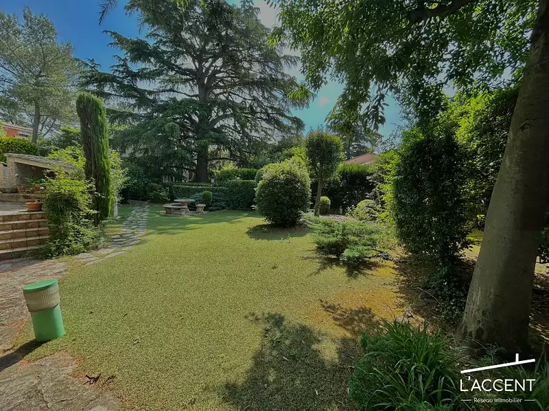 Maison, 190 m²
