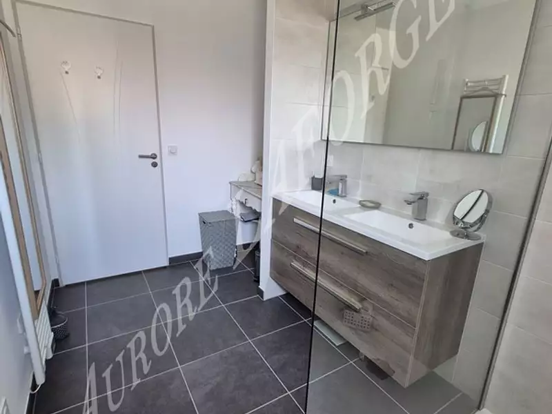 Maison, 101 m²