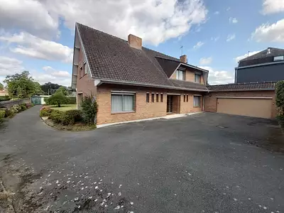 Maison, 280 m²