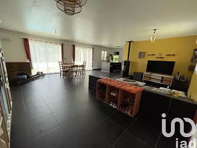 Maison, 143 m²