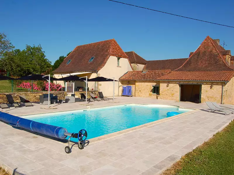 Maison, 560 m²