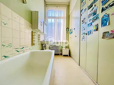 Maison, 246 m²