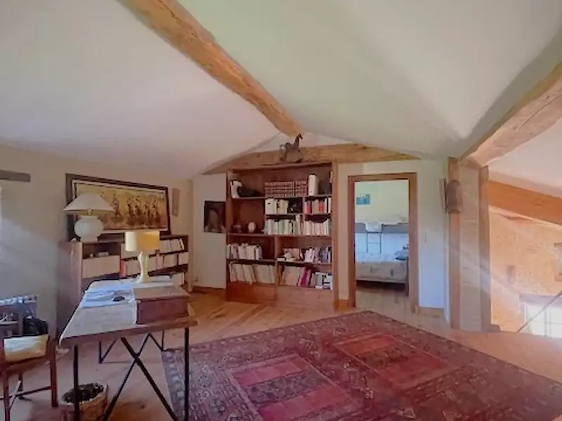 Maison, 252 m²
