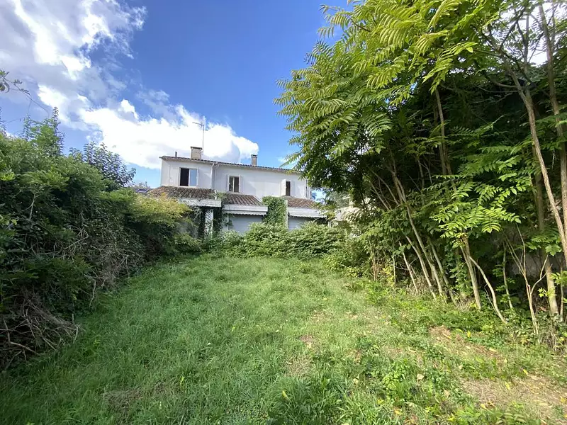 Maison, 220 m²