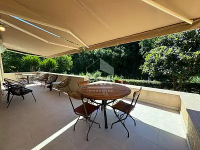 Maison, 166 m²