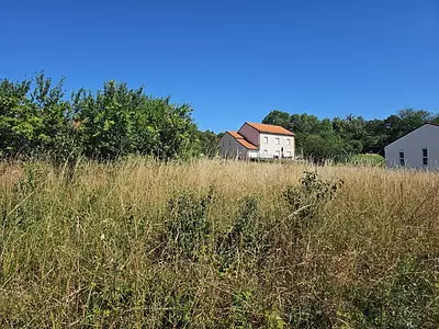 Terrain, 830 m²