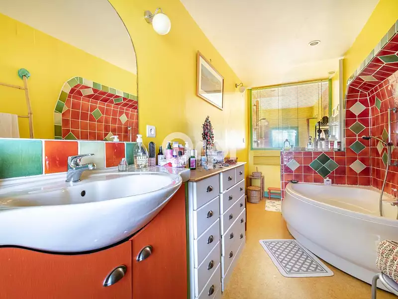 Maison, 227 m²