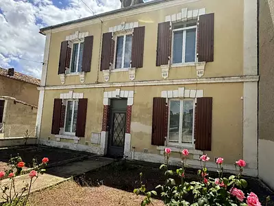 Maison, 185 m²