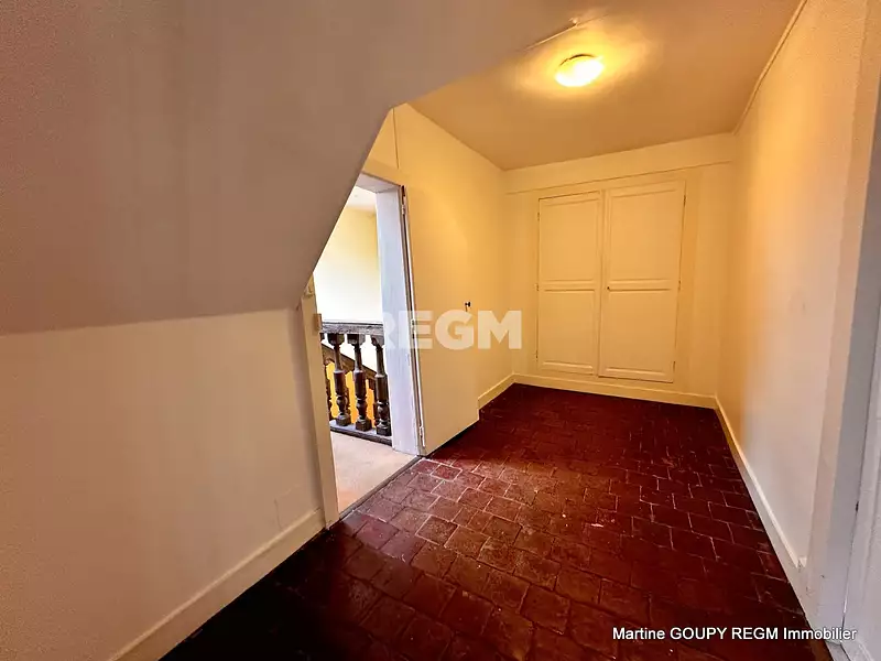 Maison, 341 m²