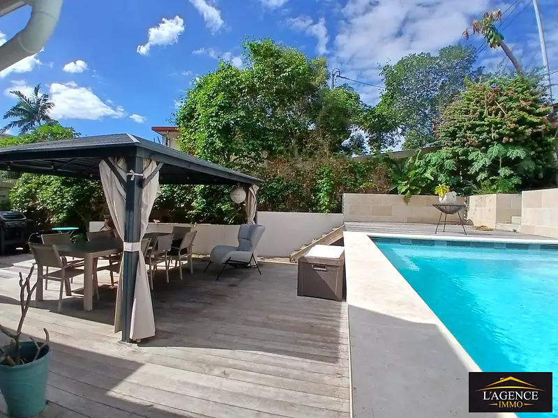 Maison, 115 m²