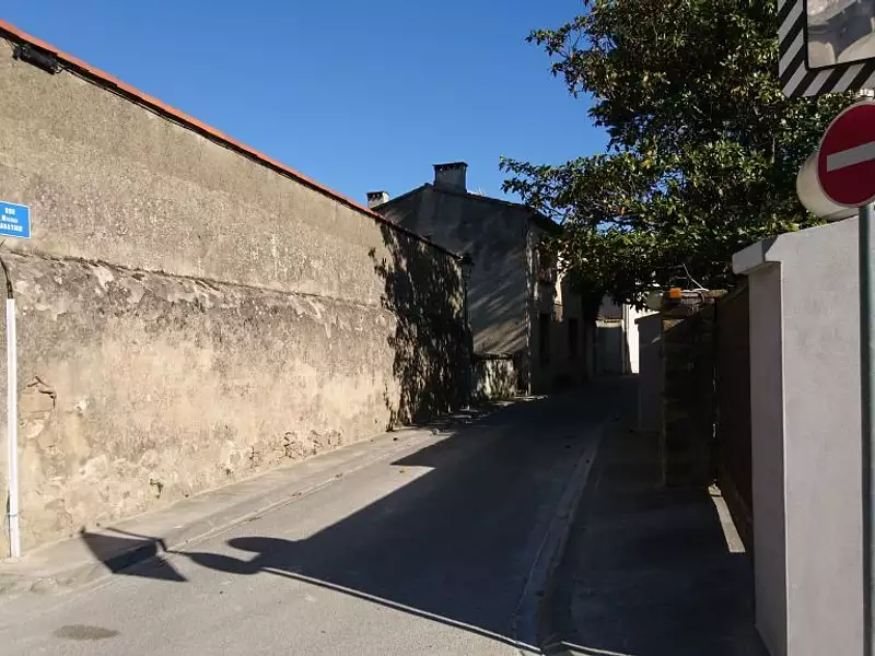 Parking, 11 m²