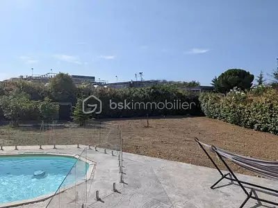 Maison, 114 m²