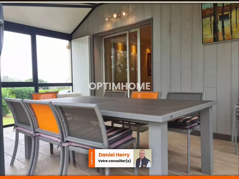 Maison, 180 m²