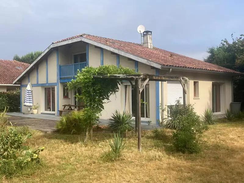 Maison, 126 m²