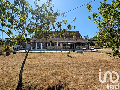 Maison, 196 m²
