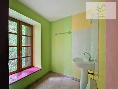 Immeuble, 277 m²