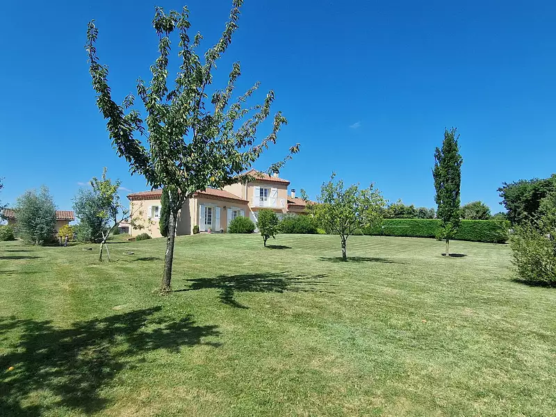 Maison, 165 m²