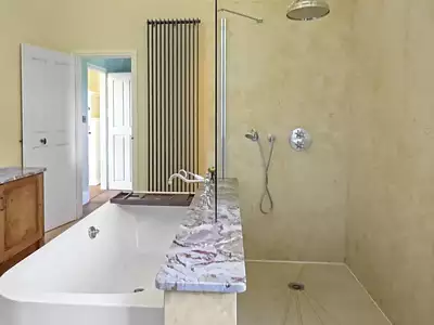 Maison, 749 m²