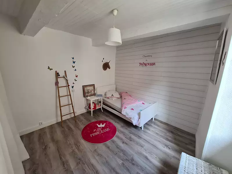 Maison, 175 m²