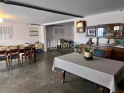 Maison, 204 m²