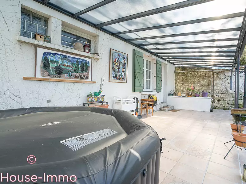 Maison, 184 m²