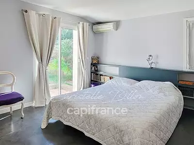 Maison, 215 m²