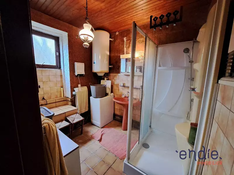 Maison, 140,7 m²
