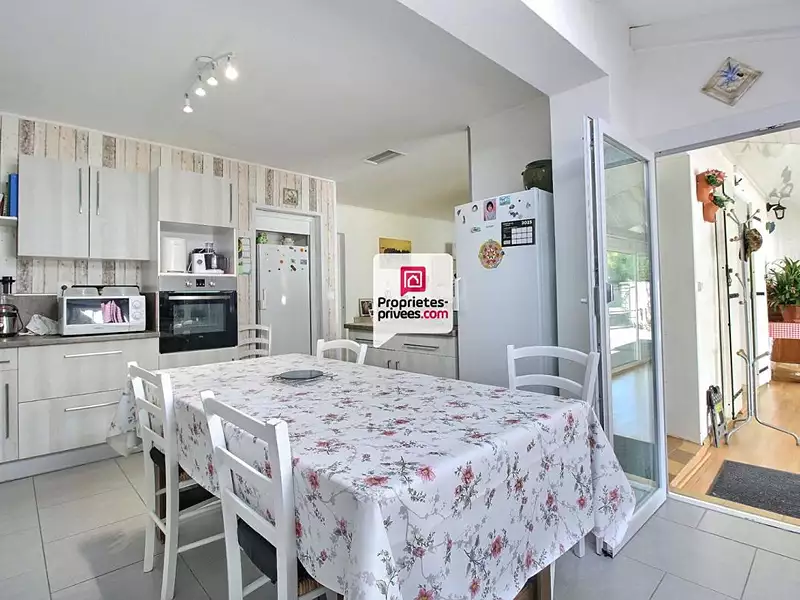 Maison, 160 m²