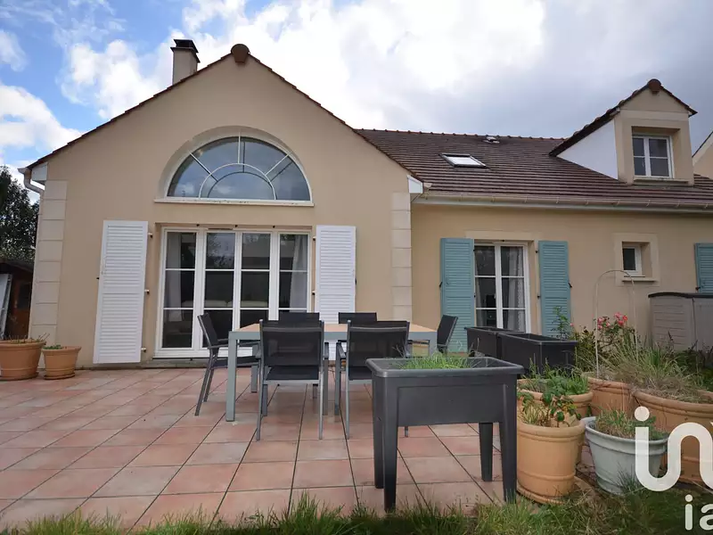 Maison, 182 m²